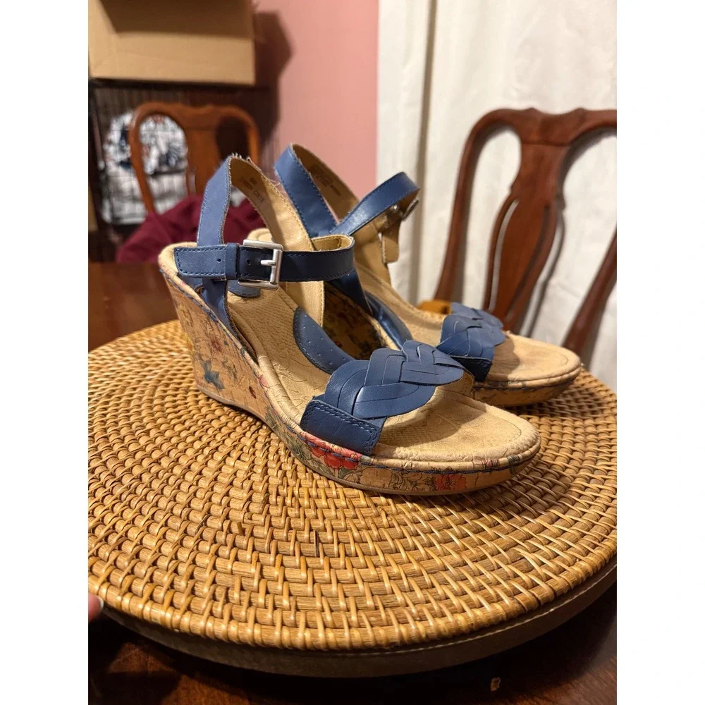 b.o.c. Born Concept Blue Leather Floral Cork Wedge Sandals Size 8M
